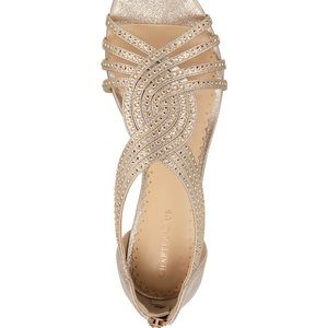 New never been worn Charter Club’s Ginifur Wedge Sandals size 8.5 M